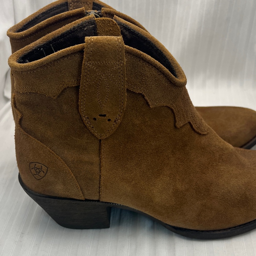 ARIAT Brown Suede Ankle Boots Women’s Size 9 - Picture 6 of 16